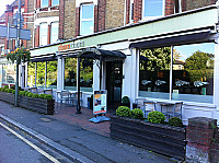 Chomchom Buffetworks Beckenham outside