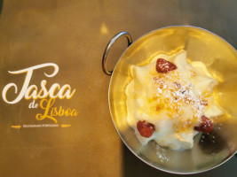 Tasca De Lisboa Plaisir food