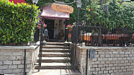 Osteria Del Tempo Perso outside