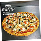 Macadam Pizza food