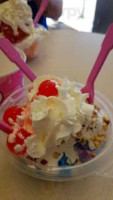 Baskin Robbins food