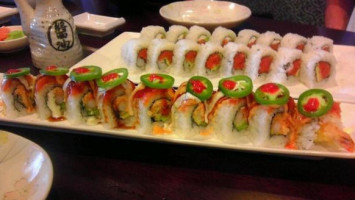 Oz Sushi Grill food