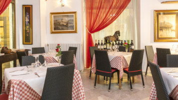 Trattoria Vineria Da Ale food