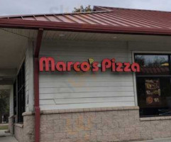 Marco's Pizza food