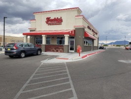 Freddy's Frozen Custard And Steak Burgers outside