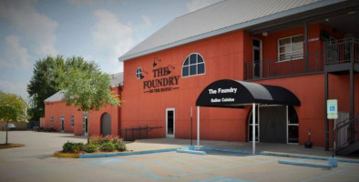 Foundry On The Bayou outside