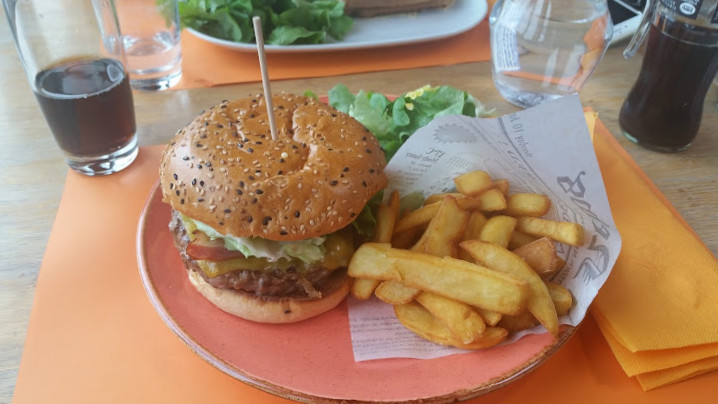 restaurant image