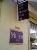 Bello Coffee Tea outside