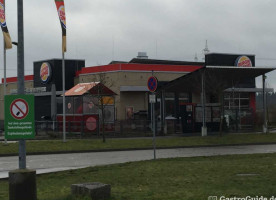 Burger King outside