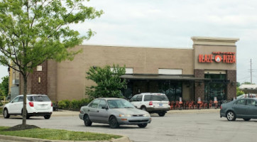 Blaze Pizza Middletown Commons outside