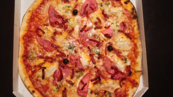 L'escale Pizza food