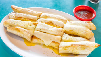 Joto's Pizza food