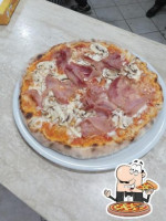 Quelli Del Don Panino Pizza E Brace food