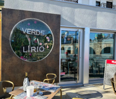 Verde Lirio food