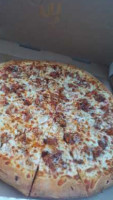 Tumby's Pizza food