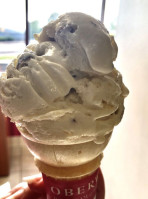 Oberweis Ice Cream And Dairy Store food