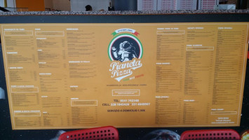 Pianeta Pizza inside