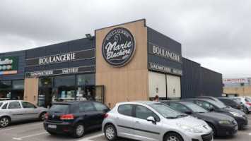 Boulangerie Marie Blachere outside