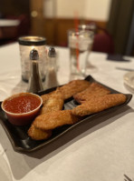 Colony Pub & Grill food