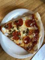 Big River Pizza food