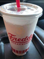 Freddy's Frozen Custard Steakburgers food