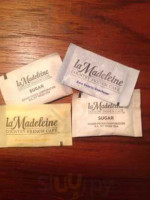 La Madeleine inside