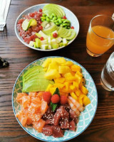 Mia Poke food