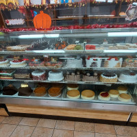 Vincent's Bakery food