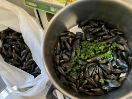 Poissonnerie Le Tramail food