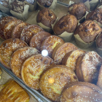 Los Almendros Bakery food