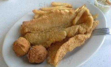 Riverside Catfish House