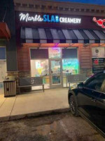 Marble Slab Creamery outside