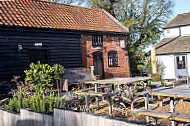 The Oyster Inn inside