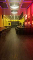 The Mixx Pasadena inside