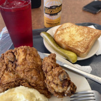 Shapiro's Deli Cafeteria inside