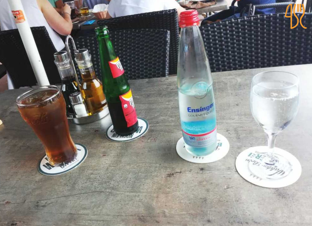 restaurant image