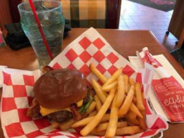 Friendly's food