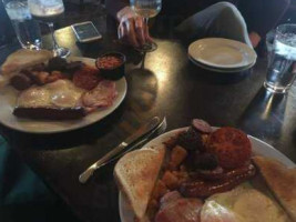 Mcmullan's Irish Pub food