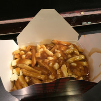 Smoke's Poutinerie food