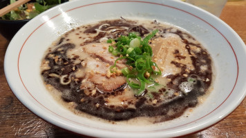 Hakata-Maru Ramen food
