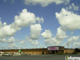 Malley's Chocolates Headquarters outside