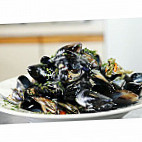 The Six Bells food