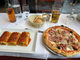 Pizza Roma food