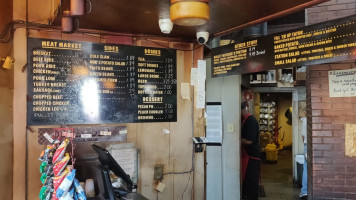 Barbecue Station Restaurant inside