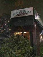 Pasta Freska outside