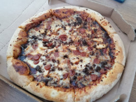 Domino's Pizza outside