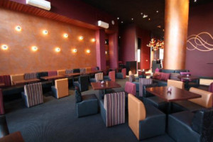 Mia Lounge inside