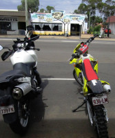 Magpies Cafe and Outback Restaurant outside