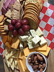 Howell's Mainstreet Winery food