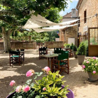 Auberge des Grenouillats food